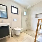 Retreat Block B1 Unit 13 Apartment