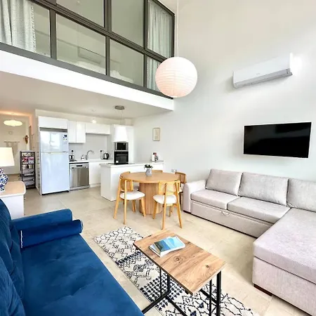 Retreat Block B1 Unit 13 Apartman *